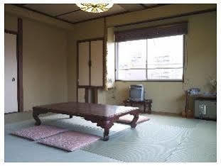 Business Inn Tsuchiya Nagoya Esterno foto
